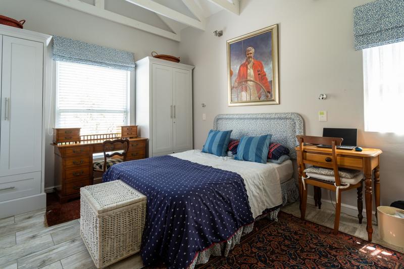 To Let 3 Bedroom Property for Rent in Whale Rock Gardens Western Cape